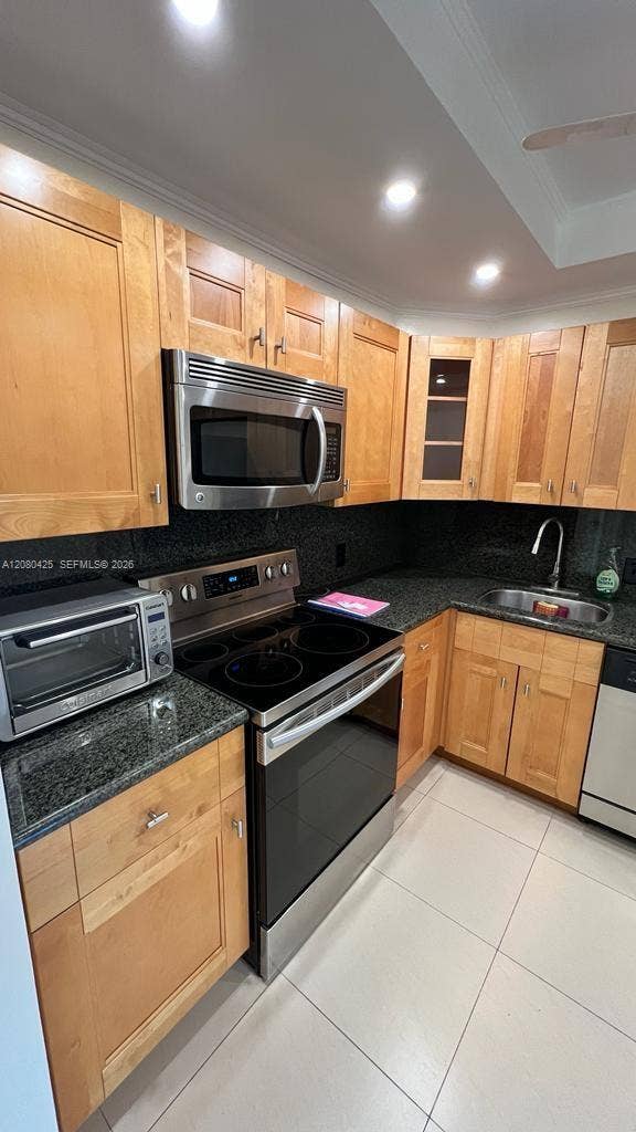 20500 W Country Club Drive, #204, Aventura, FL 33180 Photo 1