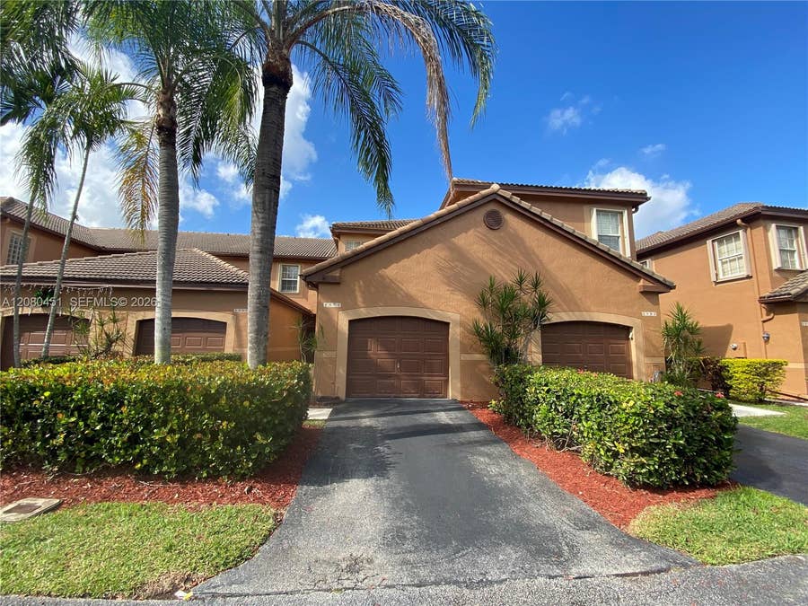 Property photo for 1575 Veracruz Lane, Weston, FL