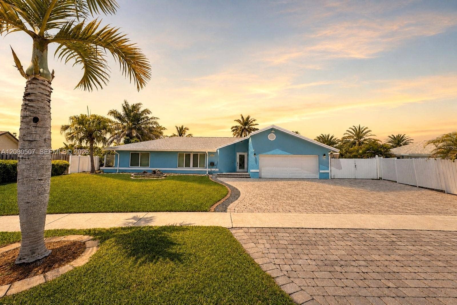 2811 SW 82nd Way, Davie, FL 33328 Photo 1