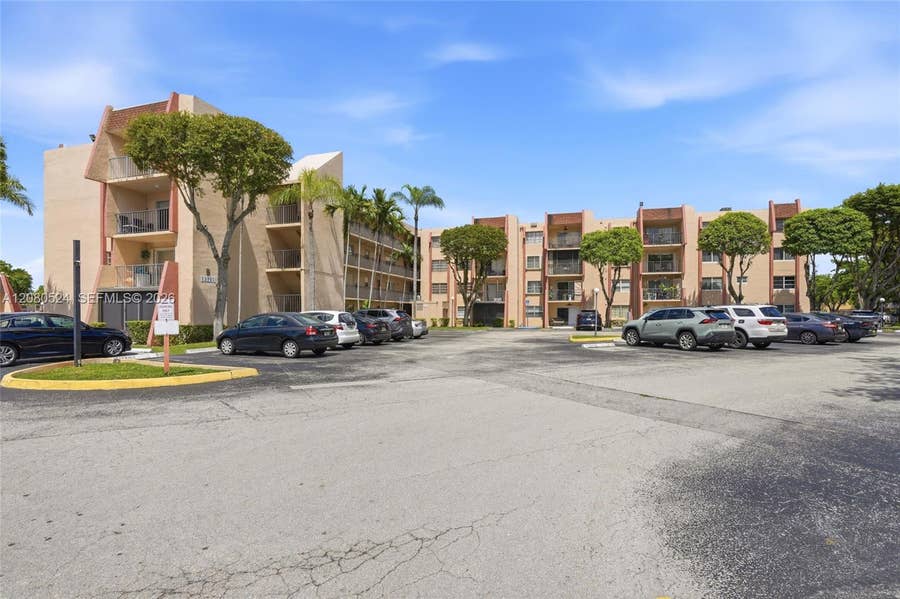 Property photo for 13701 Kendale Lakes Circle, #B-207, Miami, FL