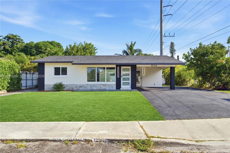 Property photo for 824 NW 29th Court, Wilton Manors, FL
