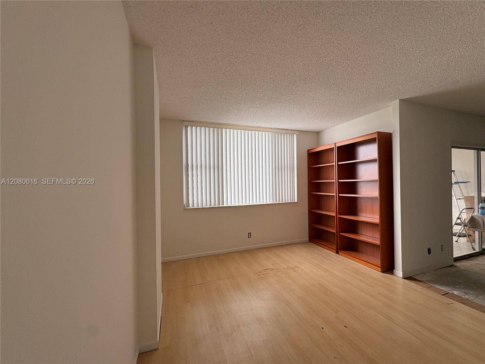 4330 Hillcrest Drive, #816, Hollywood, FL 33021 Den