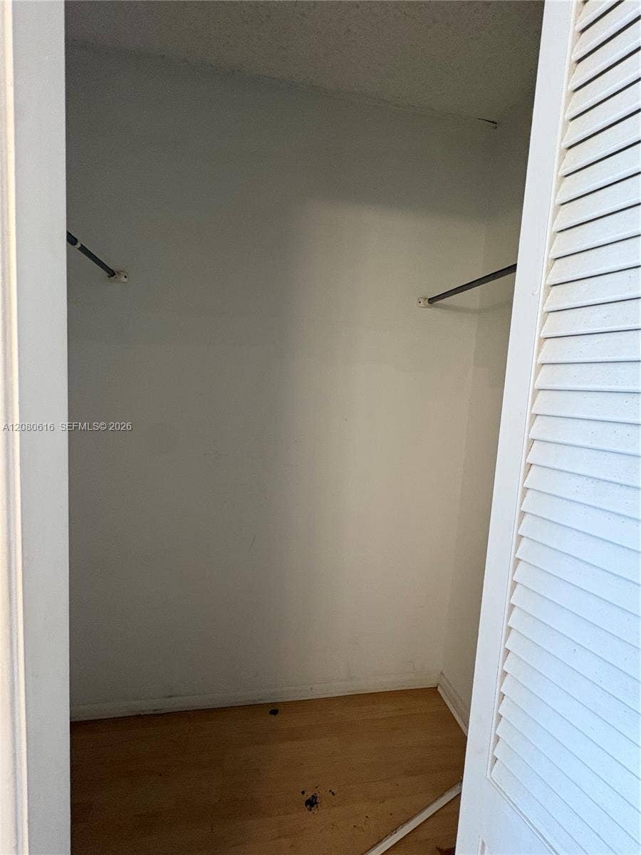 4330 Hillcrest Drive, #816, Hollywood, FL 33021 Photo 12