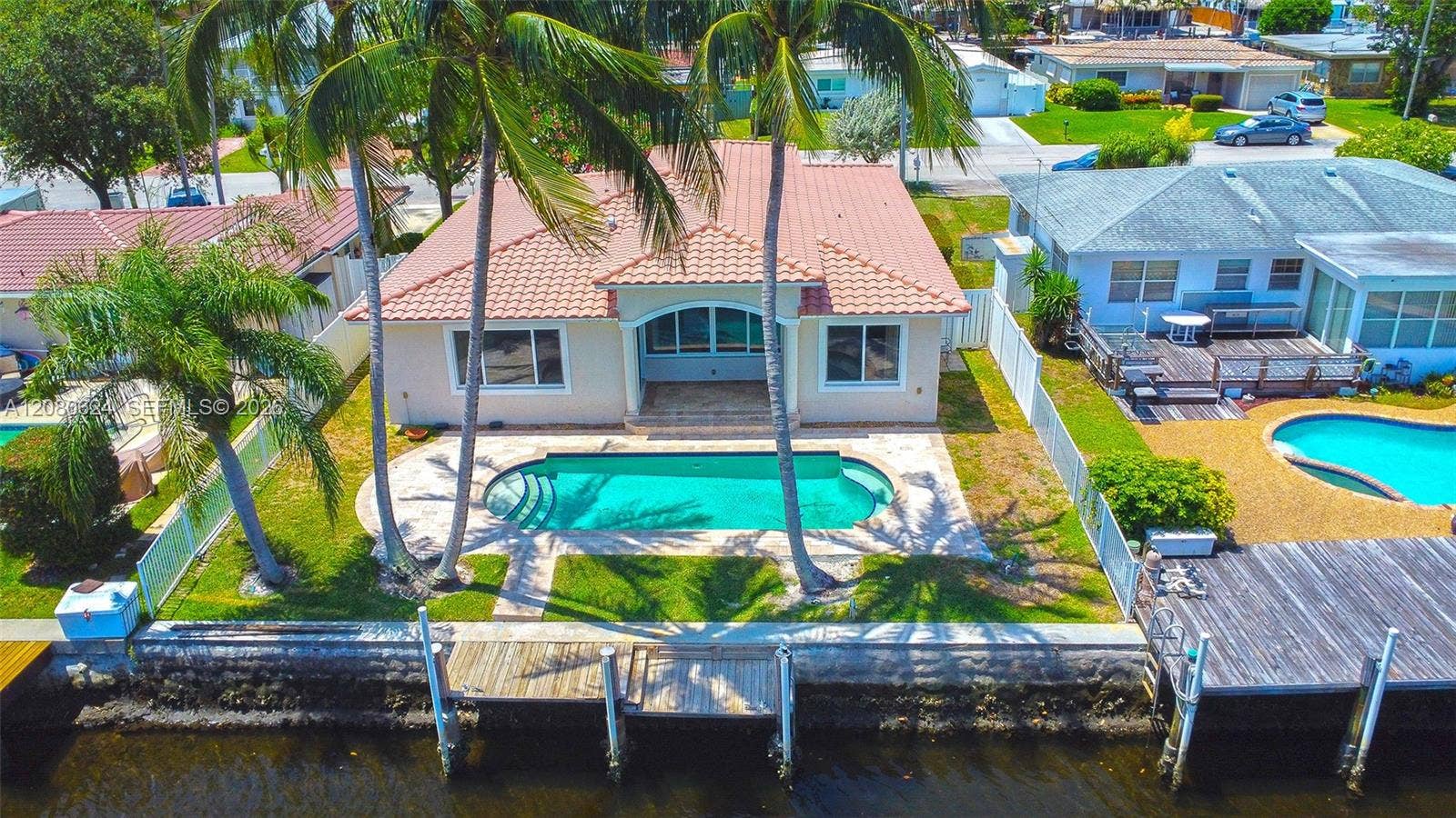 2273 SE 14th Street, Pompano Beach, FL 33062 Photo 2