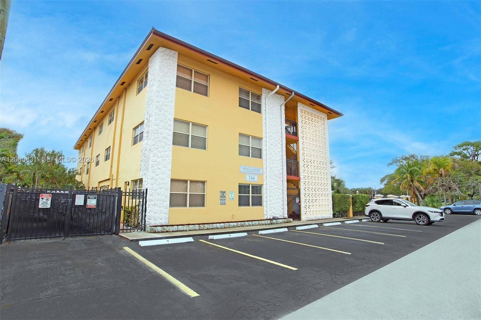 744 NE 14th Avenue, #6, Fort Lauderdale, Fort Lauderdale, FL 33304 Photo 10