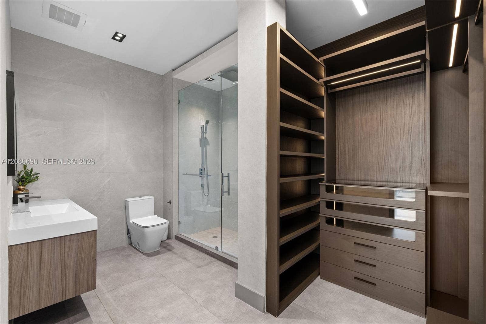 1300 Brickell Bay Drive, #PH4400, Miami, FL 33131 Photo 25