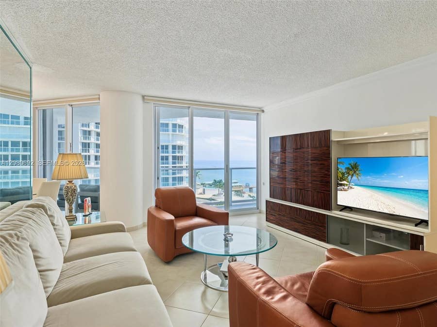 Property photo for 16445 Collins Avenue, #825, Sunny Isles Beach, FL