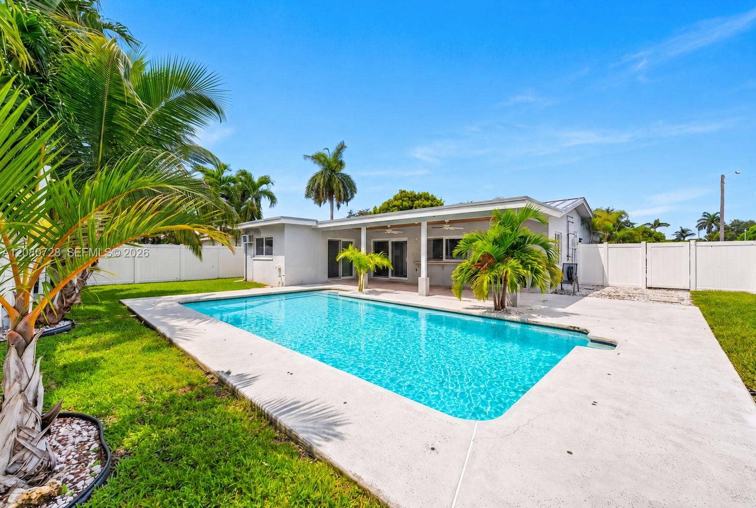 4490 NW 19th Way, Oakland Park, FL 33309 Photo 1