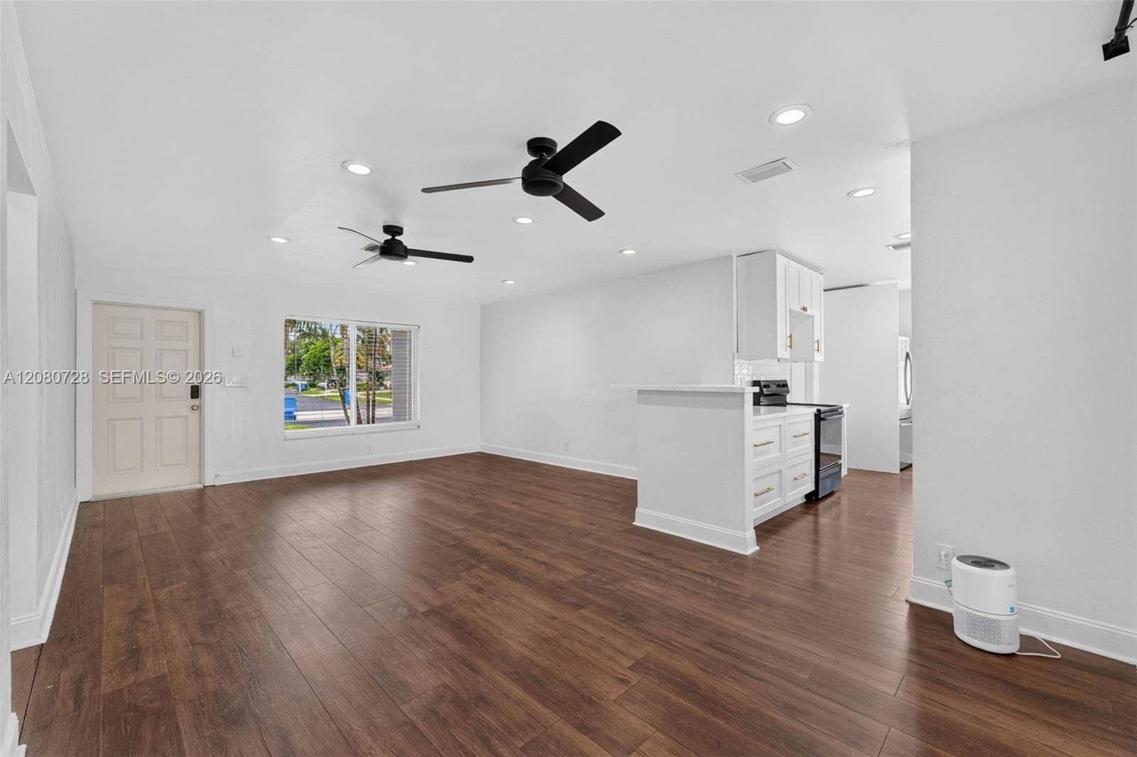 4490 NW 19th Way, Oakland Park, FL 33309 Photo 8