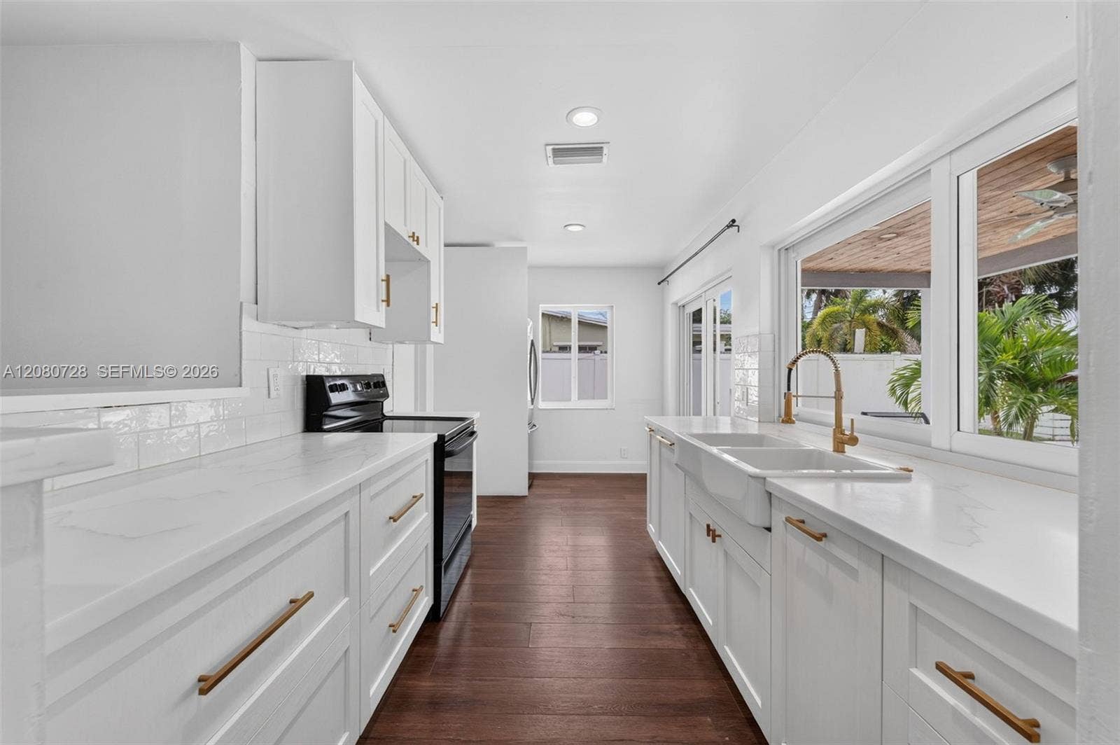 4490 NW 19th Way, Oakland Park, FL 33309 Photo 12