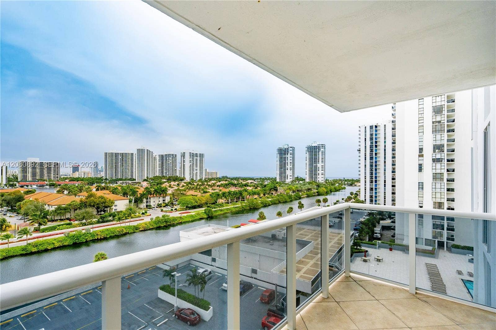 3625 N Country Club Drive, #901, Aventura, FL 33180 Photo 24