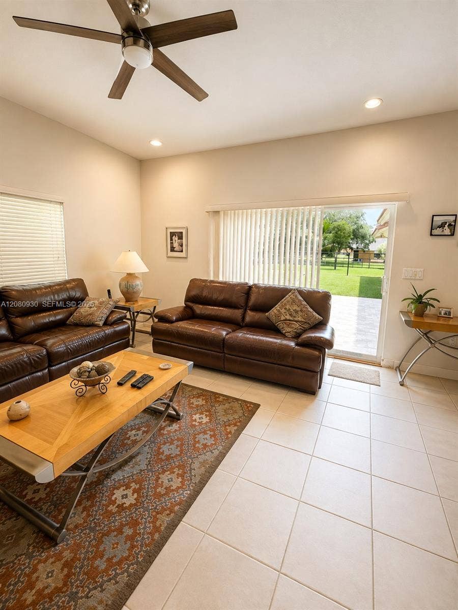 1100 NW 114th Avenue, Plantation, FL 33323 Photo 13