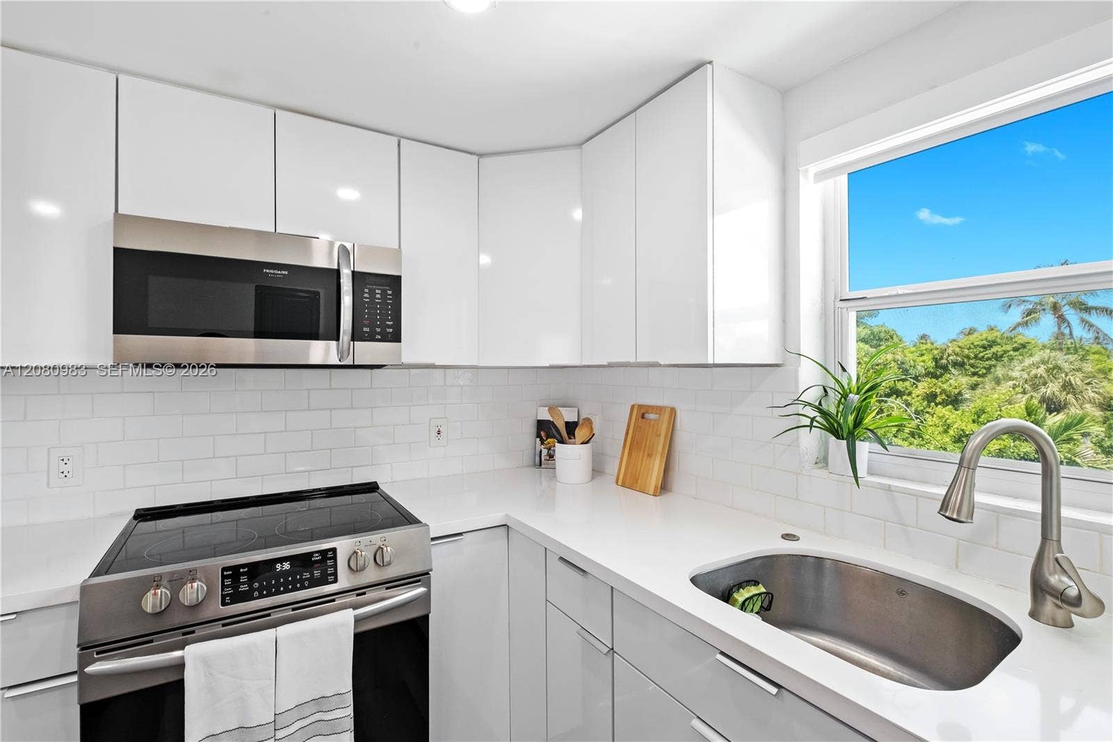 9920 Collins Avenue, #21, Bal Harbour, Bal Harbour, FL 33154 Photo 8
