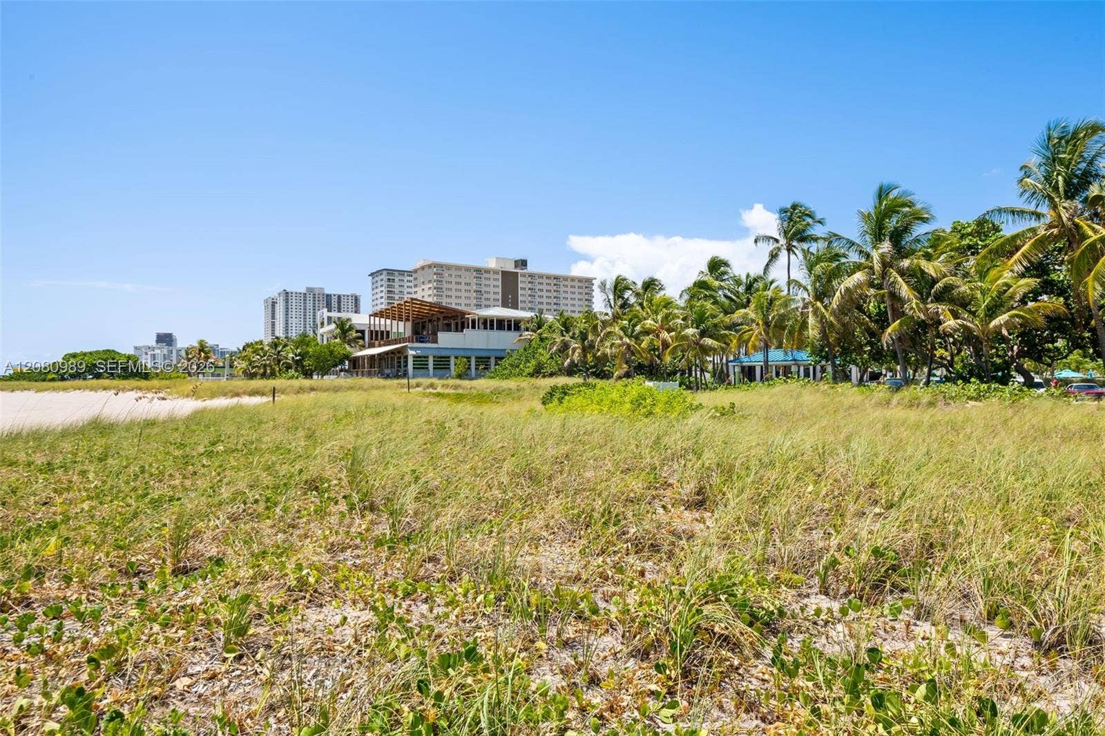 328 N Ocean Boulevard, #104, Pompano Beach, FL 33062 Restaurants by the Pompano Pier 5 minutes