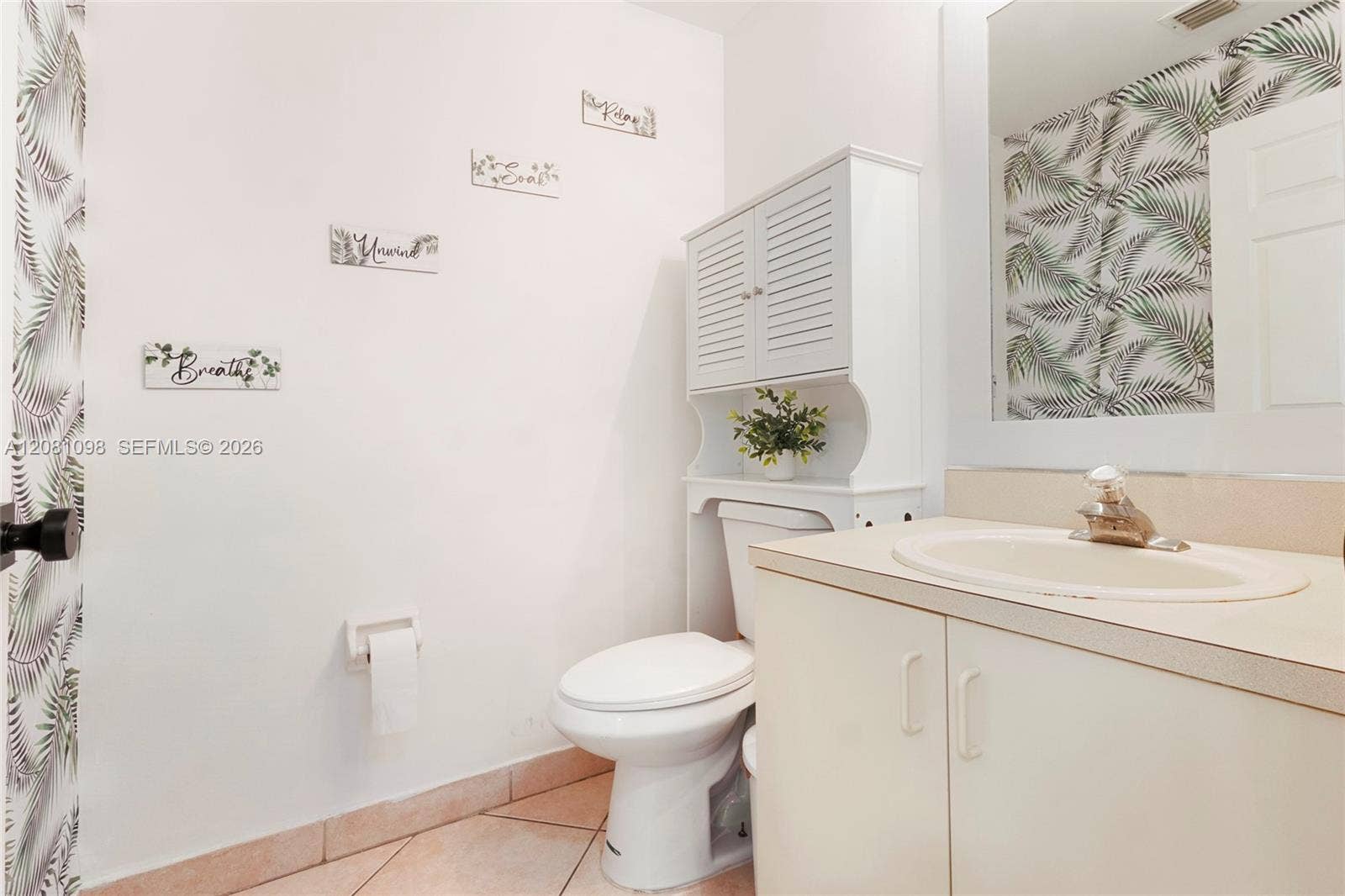 1st Floor bathroom