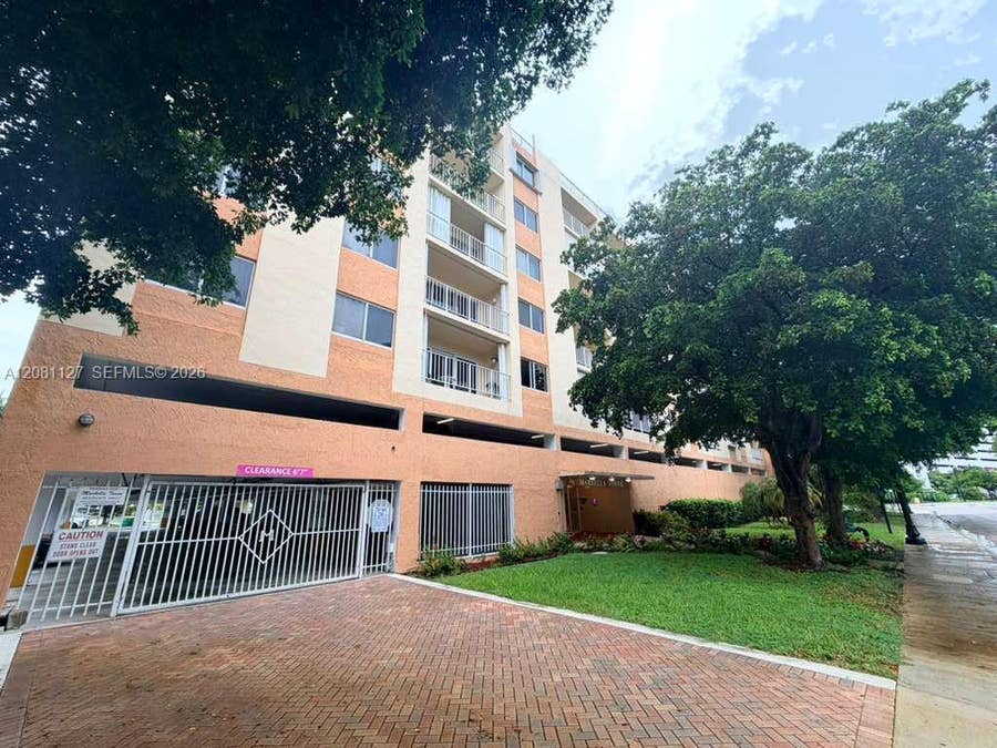 Property photo for 200 178th Drive, #606, Sunny Isles Beach, FL