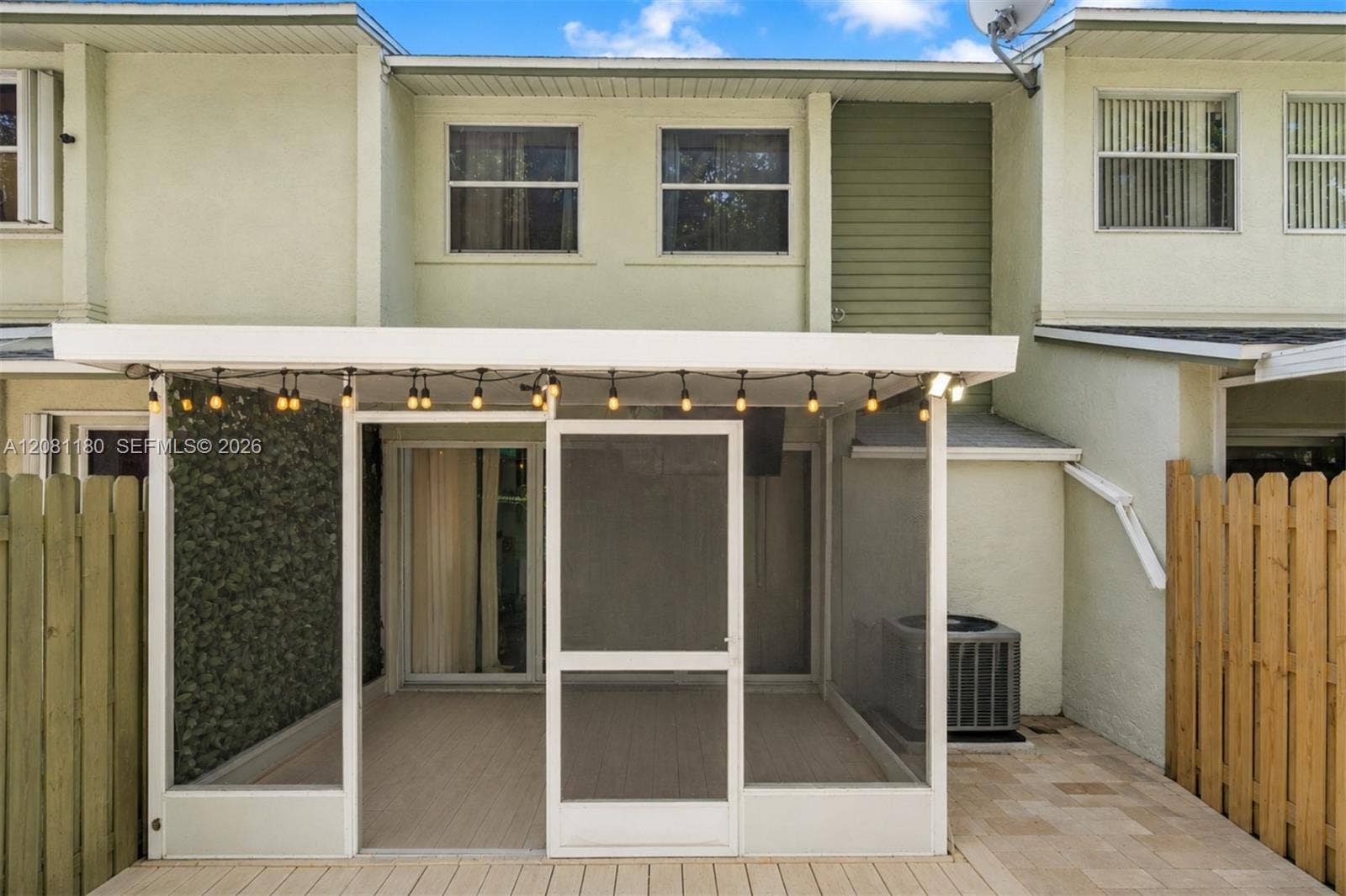 789 Crystal Lake Drive, Deerfield Beach, FL 33064 Photo 22