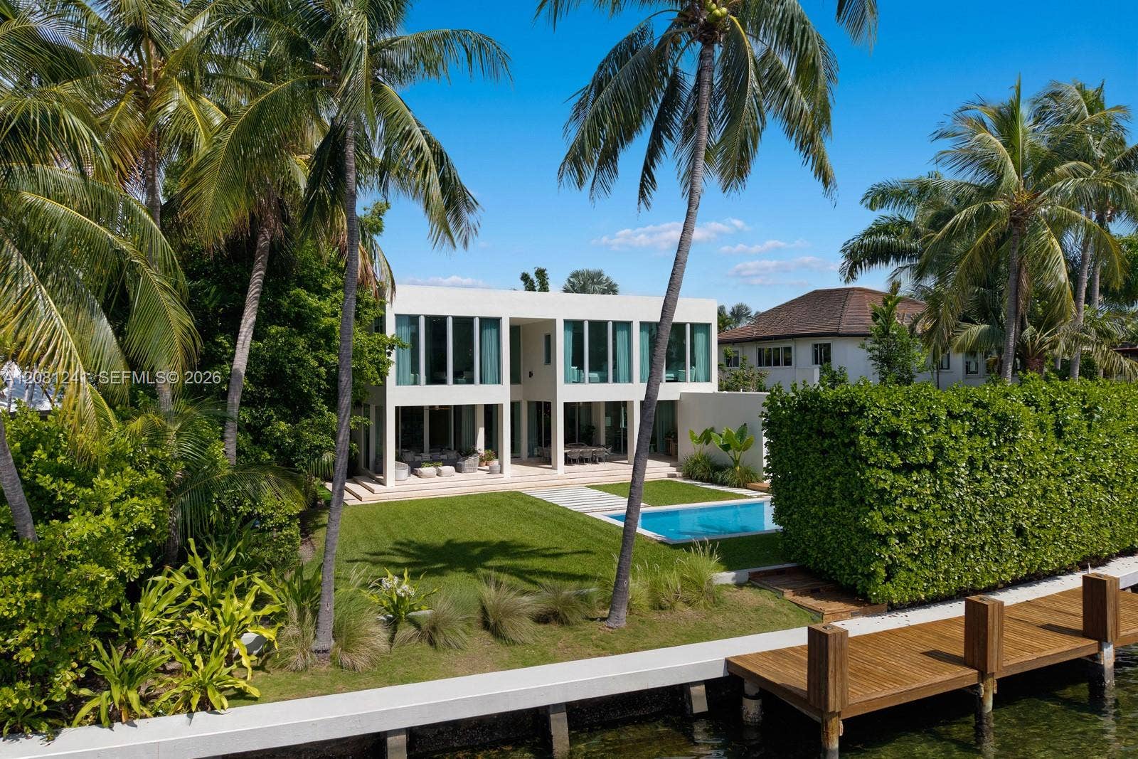 9407 E Broadview Drive, Bay Harbor Islands, FL 33154 Photo 25