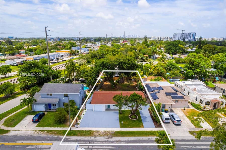 Property photo for 254 SW 4th Street, Dania Beach, FL