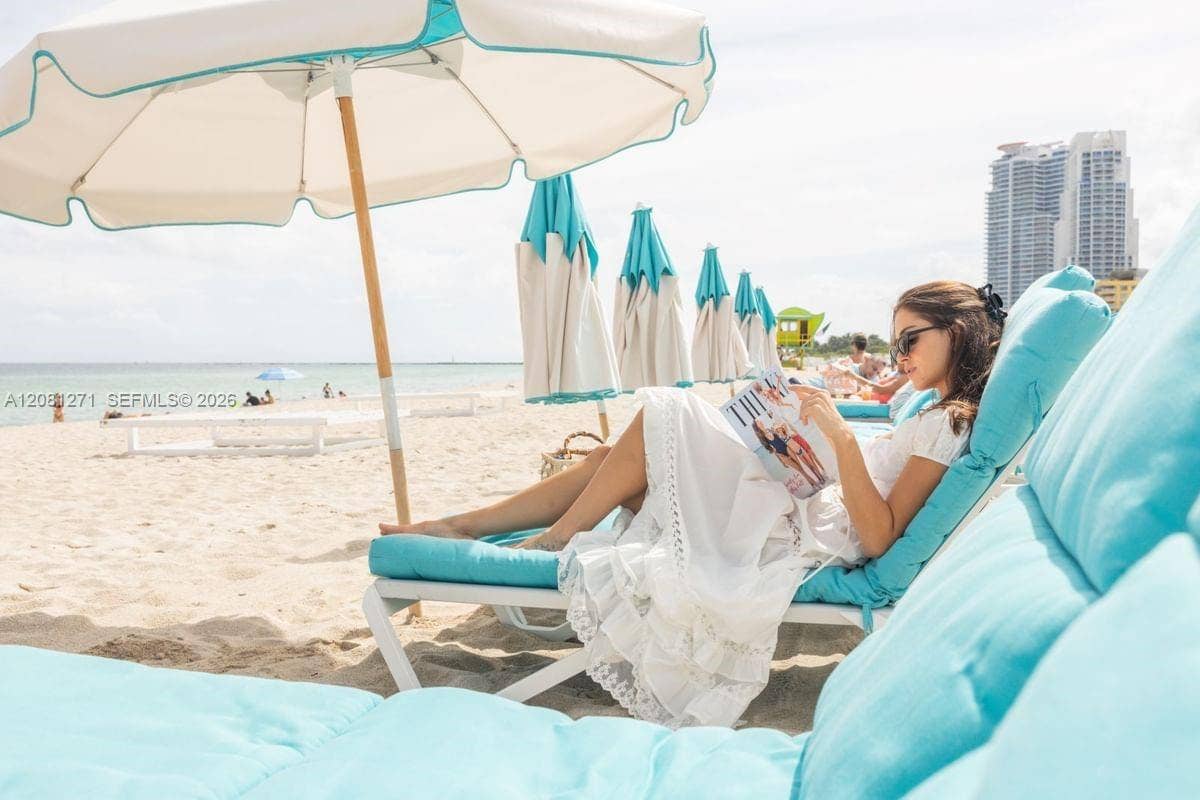 Rent includes Savoy Beach Club access for tenants only.