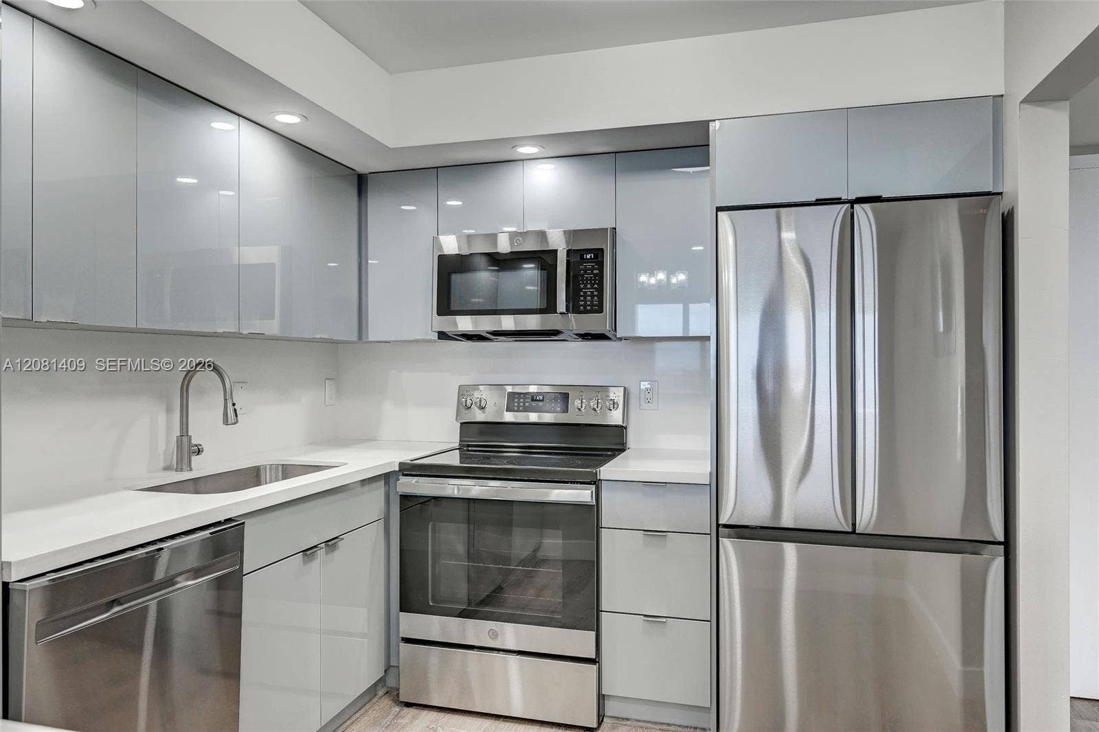 2401 S Ocean Drive, #1906, Hollywood, FL 33019 Photo 6