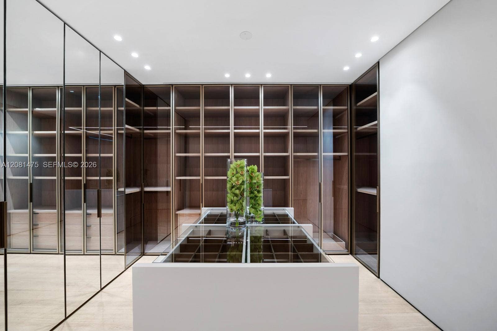 10203 Collins Avenue, #LPH 2701, Bal Harbour, FL 33154 Photo 19