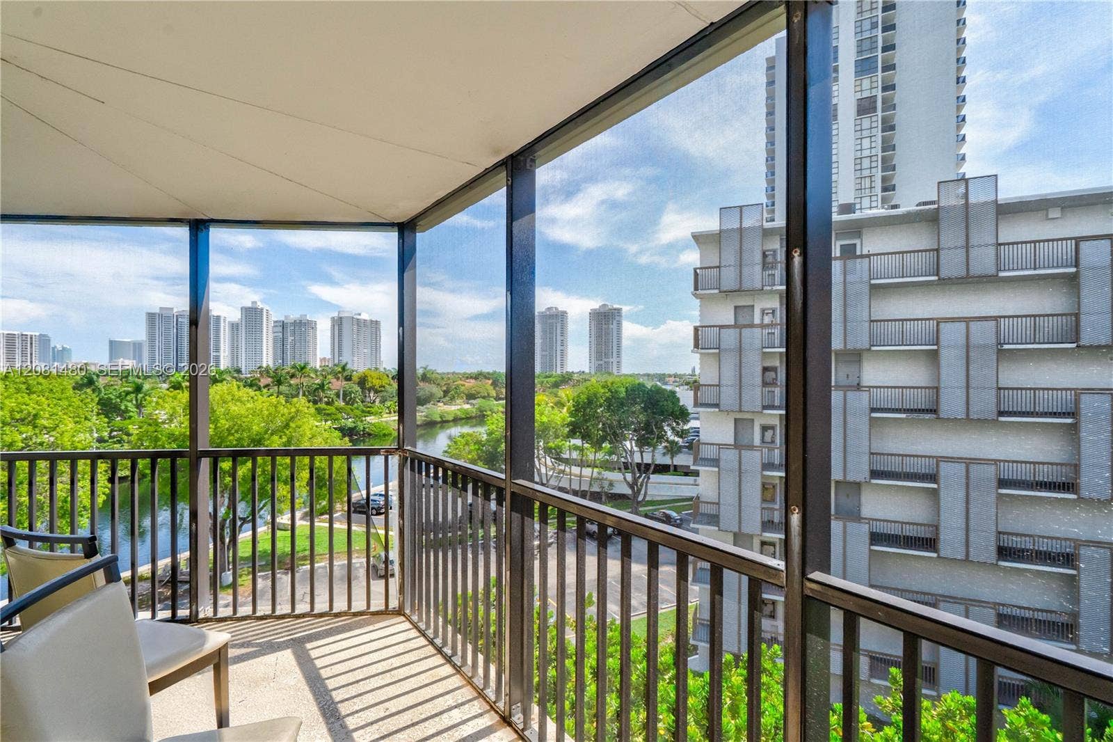 3475 N Country Club Drive, #615, Aventura, FL 33180 Photo 7