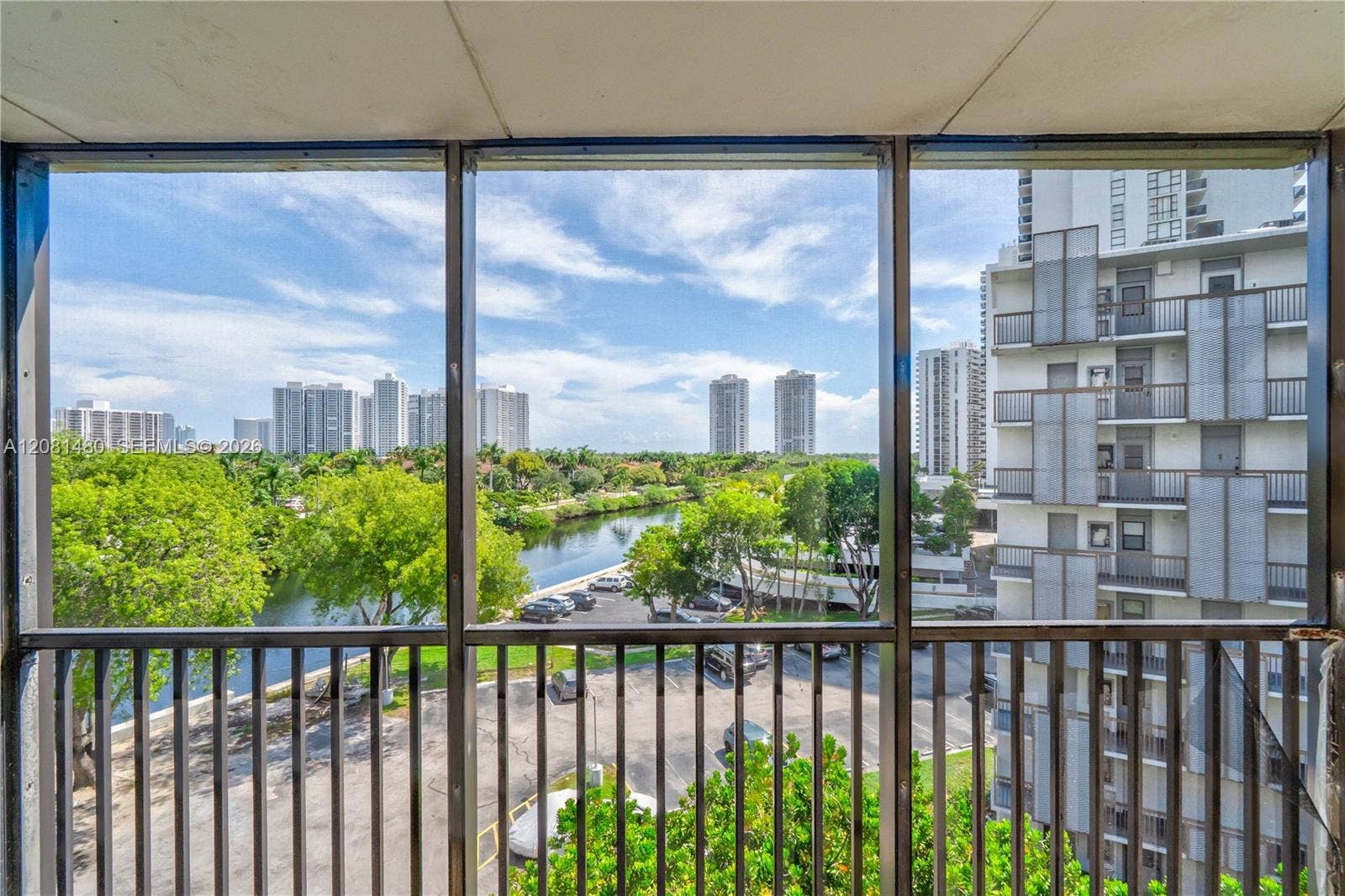 3475 N Country Club Drive, #615, Aventura, FL 33180 Photo 3