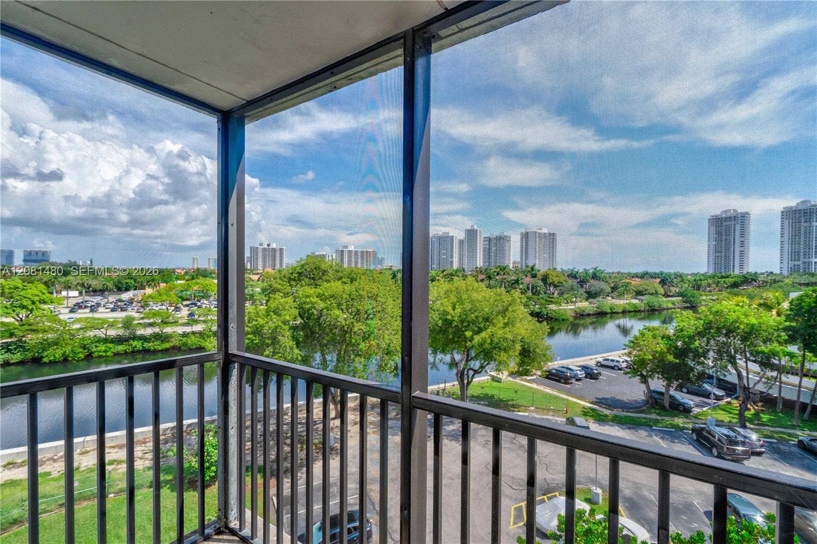 3475 N Country Club Drive, #615, Aventura, FL 33180 Photo 6