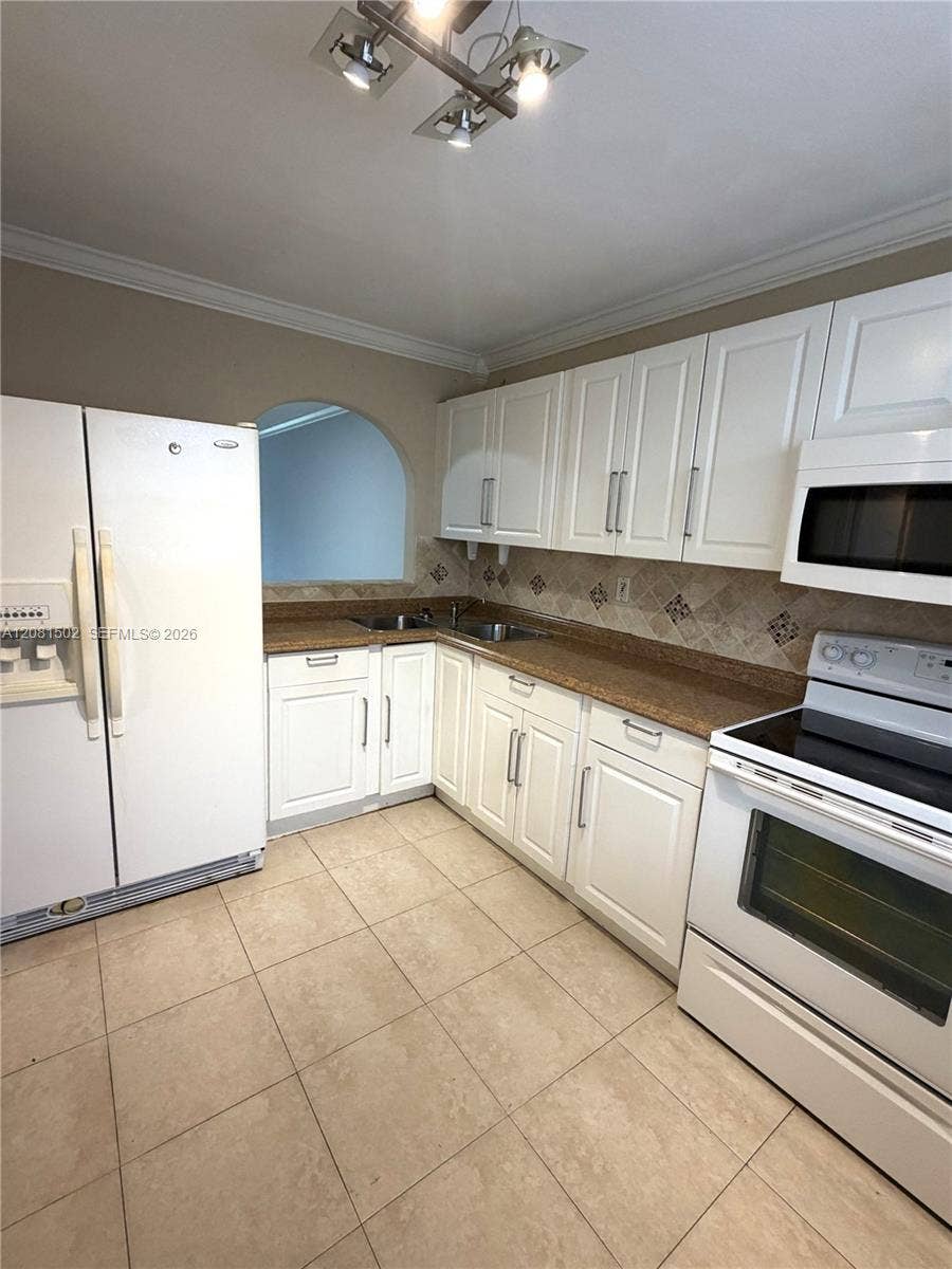1751 NW 75th Avenue, #310, Plantation, Plantation, FL 33313 Photo 8