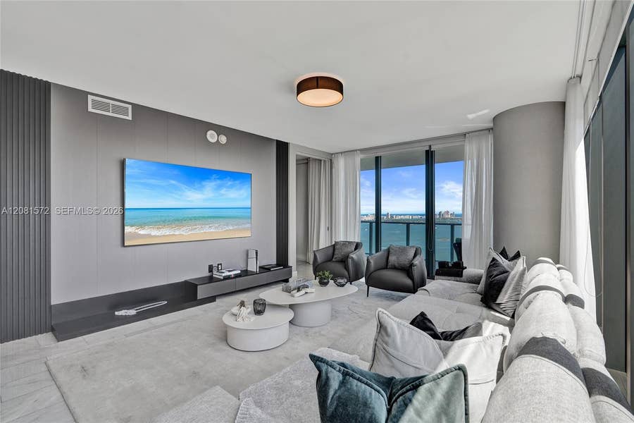 Property photo for 650 NE 32nd Street, #3901, Miami, FL