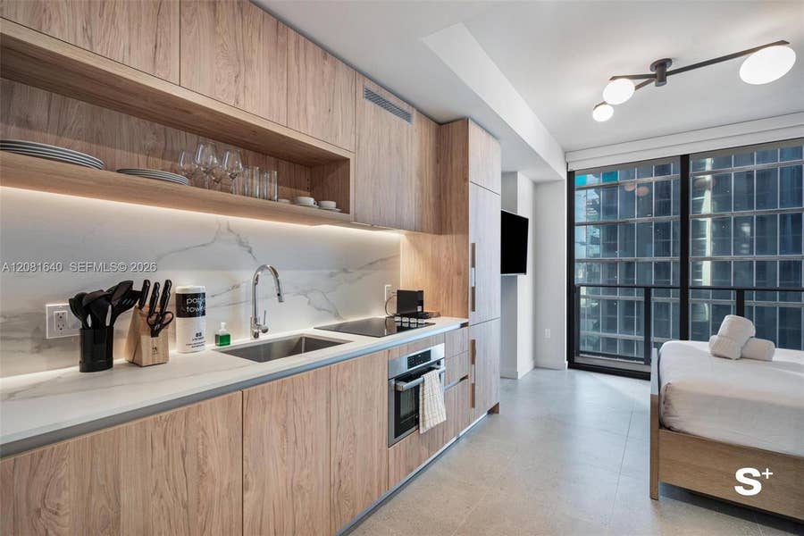 Property photo for 11 NE 6th Street, #2206, Miami, FL