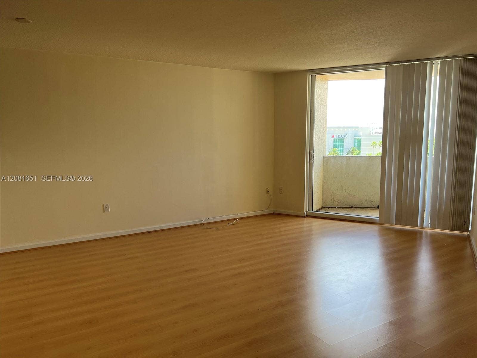 19501 W Country Club Drive, #611, Aventura, FL 33180 Photo 7