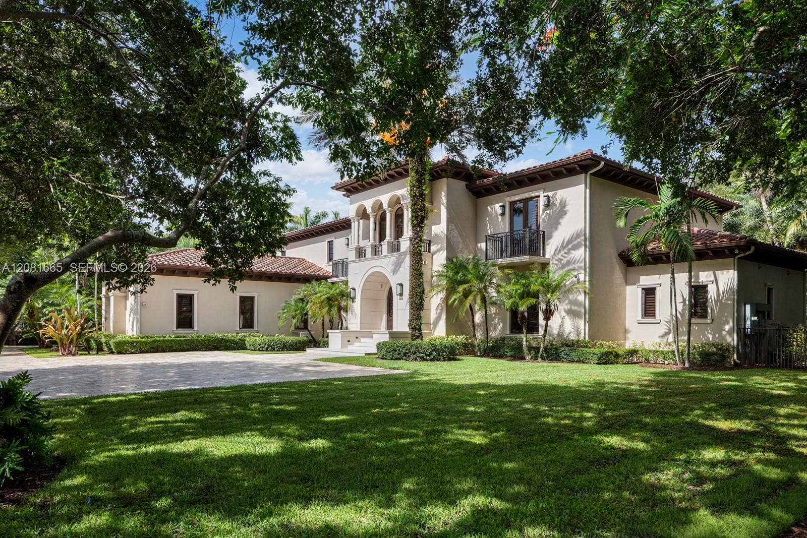 7740 SW 79th Court, Miami, FL 33143 Photo 2