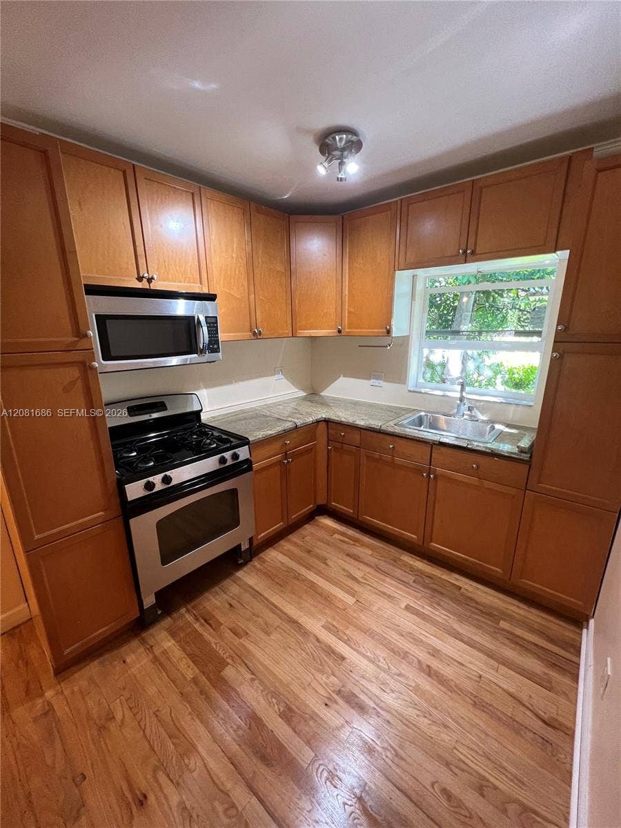 Property photo for 115 NE 14th Avenue, #3, Fort Lauderdale, FL