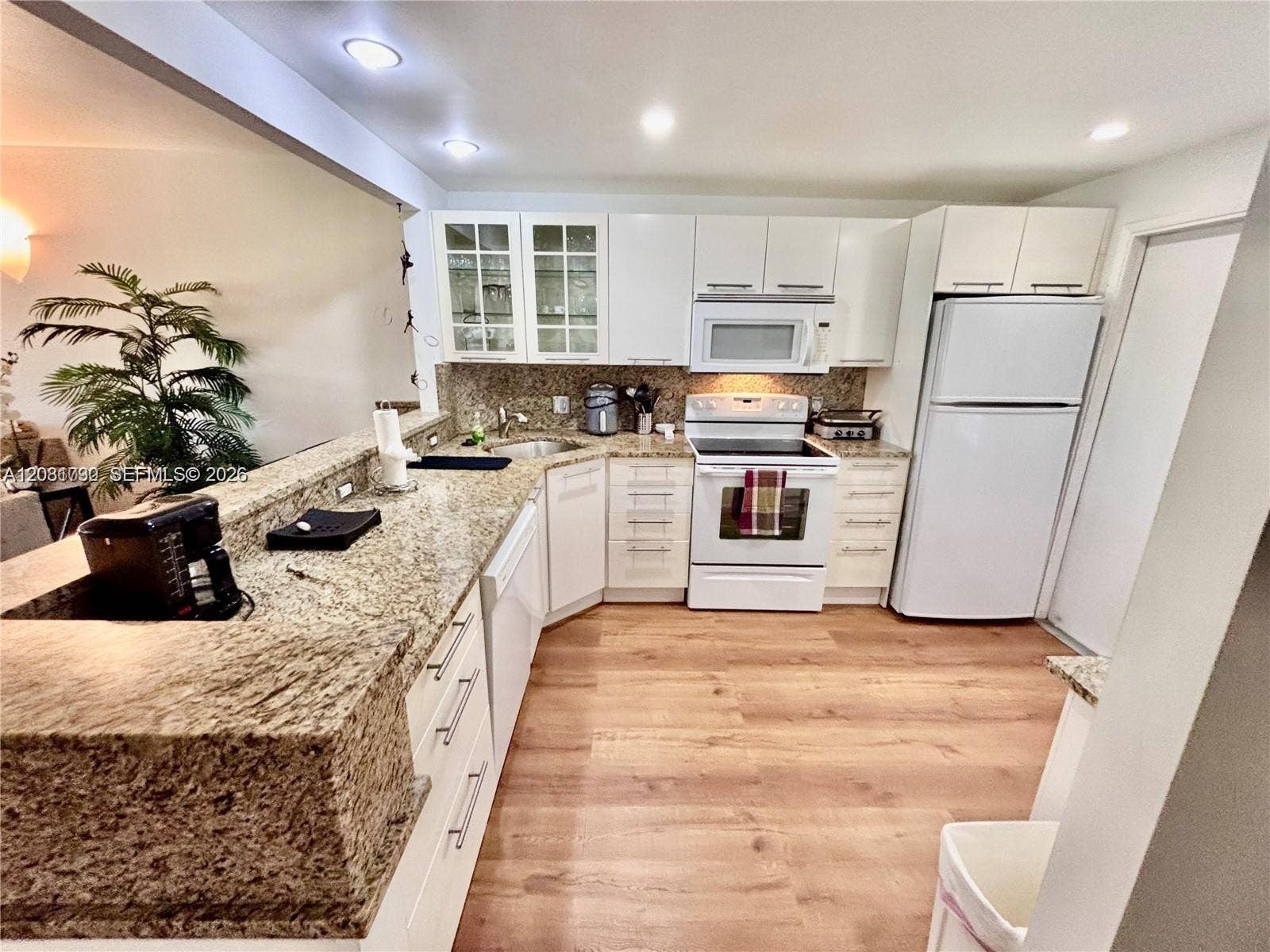 3051 S Palm Aire Drive, #102, Pompano Beach, Pompano Beach, FL 33069 Photo 3