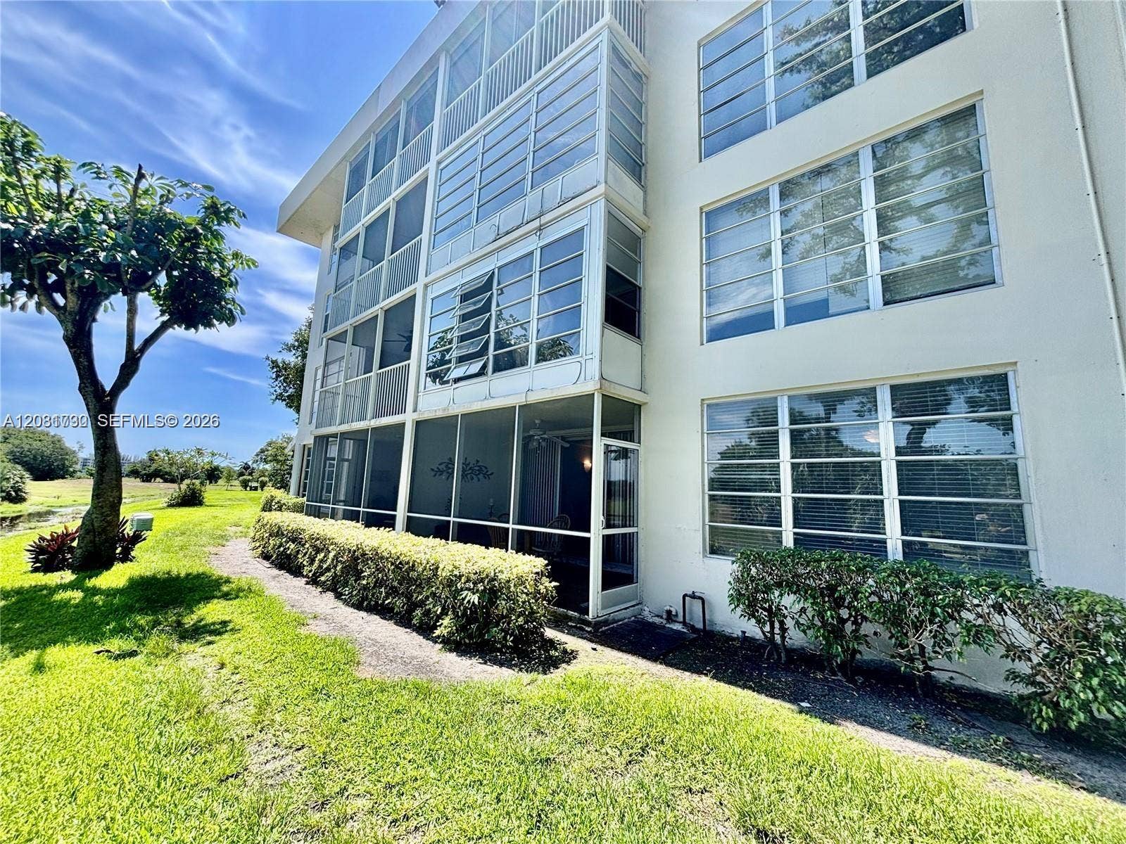 3051 S Palm Aire Drive, #102, Pompano Beach, Pompano Beach, FL 33069 Photo 23