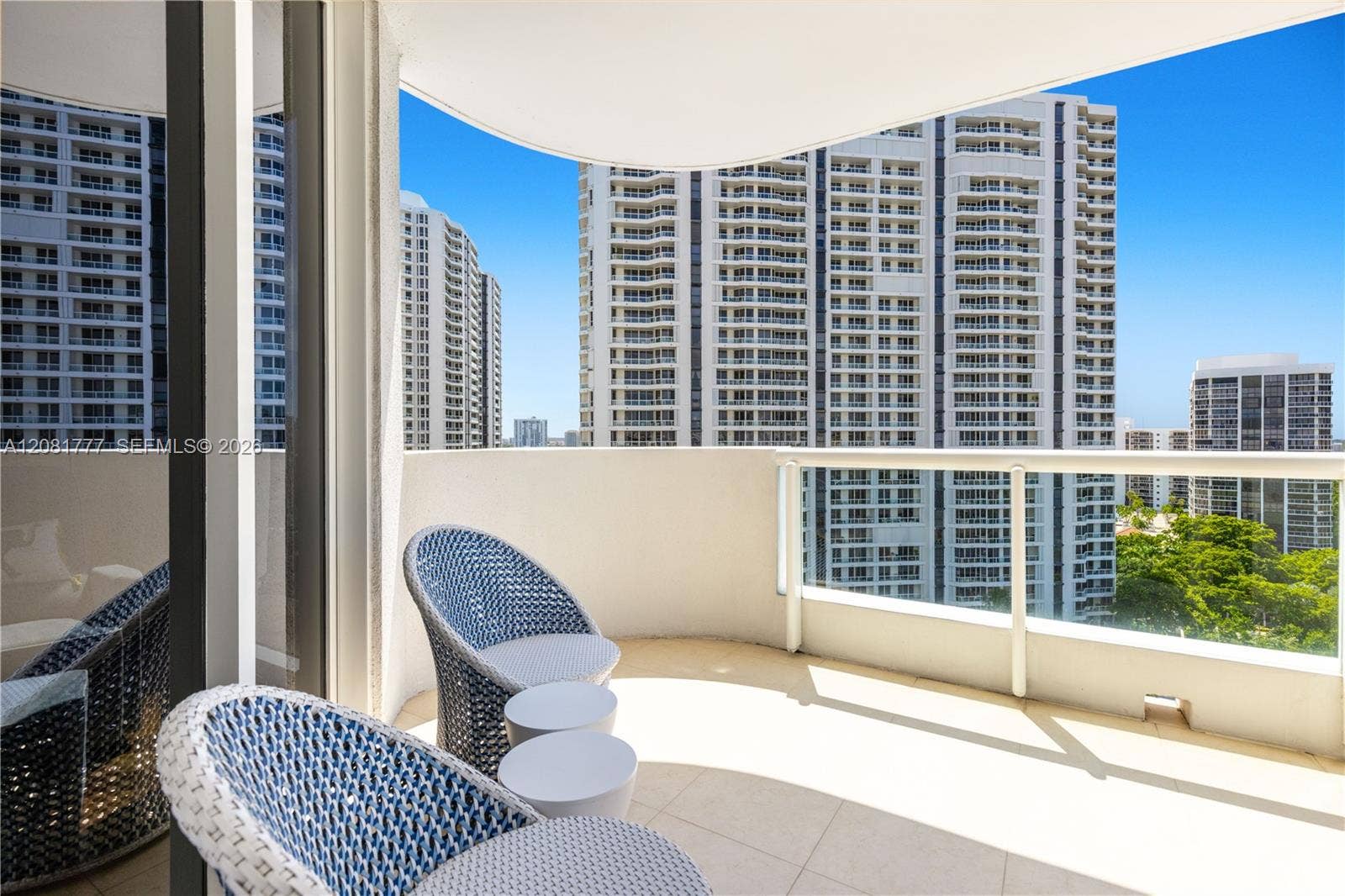 21200 NE Point Place, #1404, Aventura, FL 33180 West Balcony