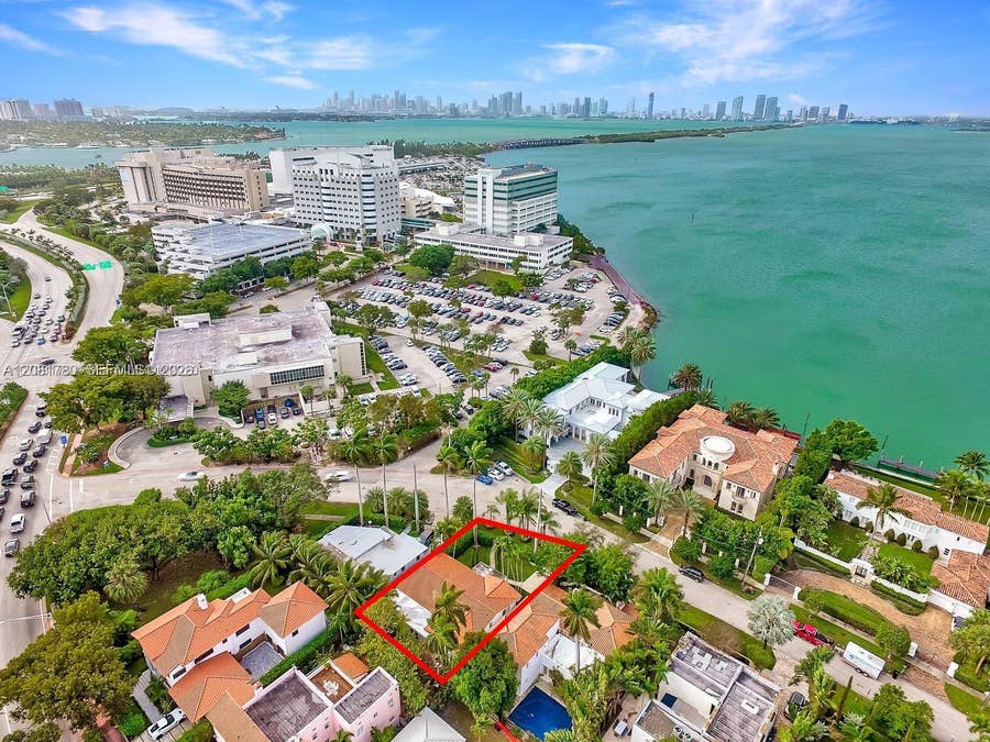 Property photo for 4323 N Bay Road, Miami Beach, FL