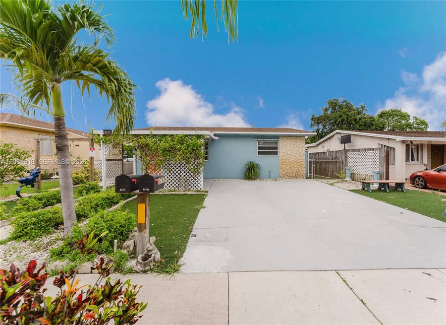 Property photo for 5737 Grant Street, Hollywood, FL