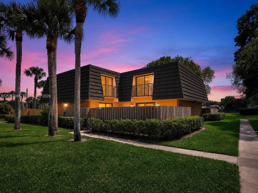 Property photo for 2404 24th Way, West Palm Beach, FL