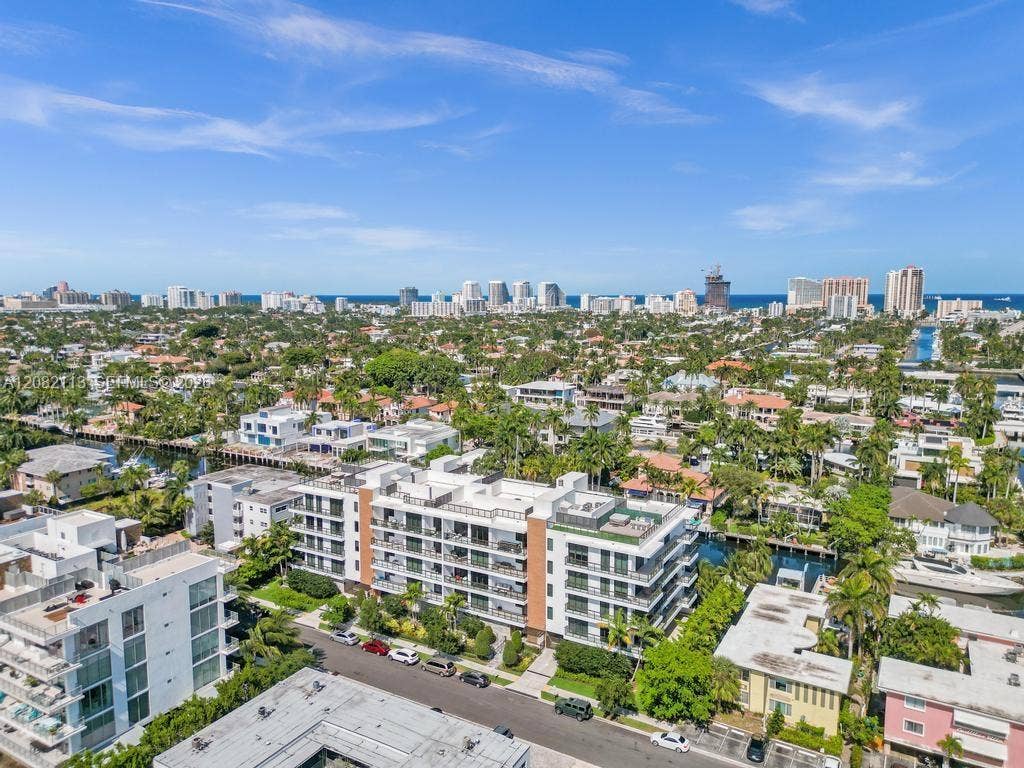 20 Isle Of Venice Drive, #302, Fort Lauderdale, FL 33301 Photo 2