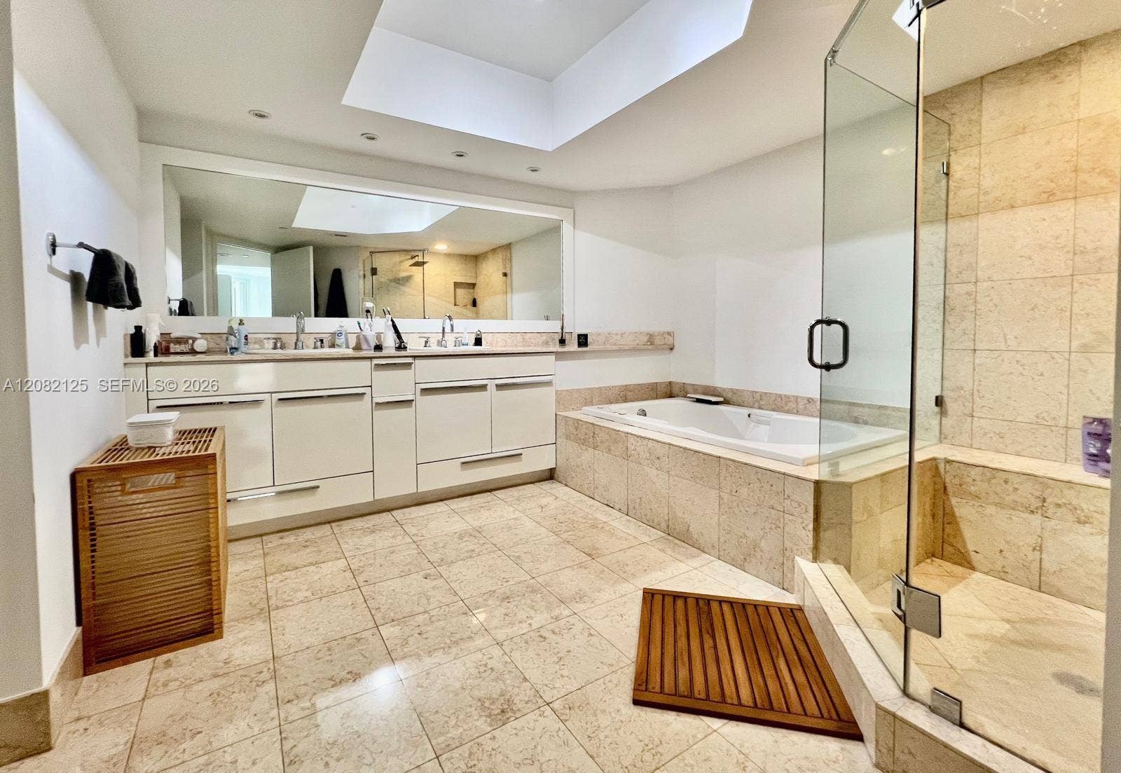 21055 Yacht Club Drive, #510, Aventura, FL 33180 Photo 14