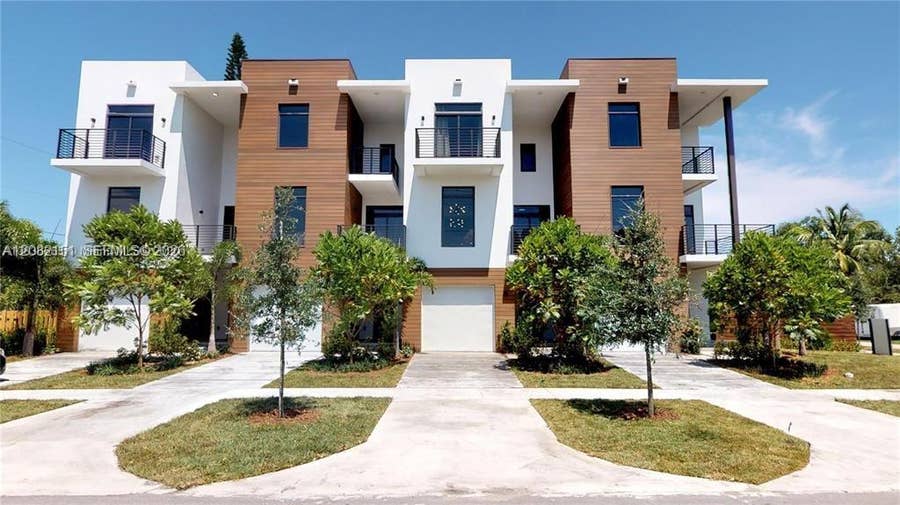 Property photo for 1501 N 17th Avenue, Hollywood, FL