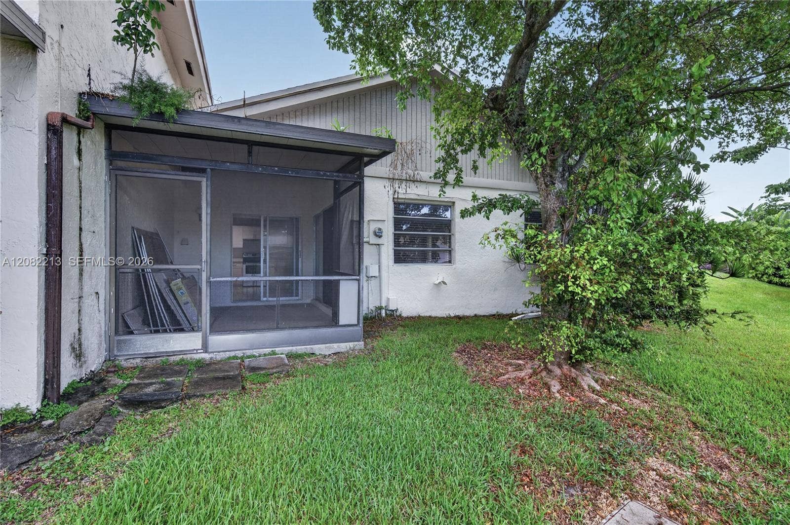 2230 Nova Village Drive, Davie, FL 33317 Photo 35