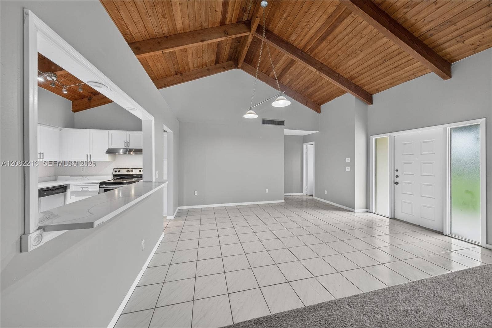 2230 Nova Village Drive, Davie, FL 33317 Photo 8