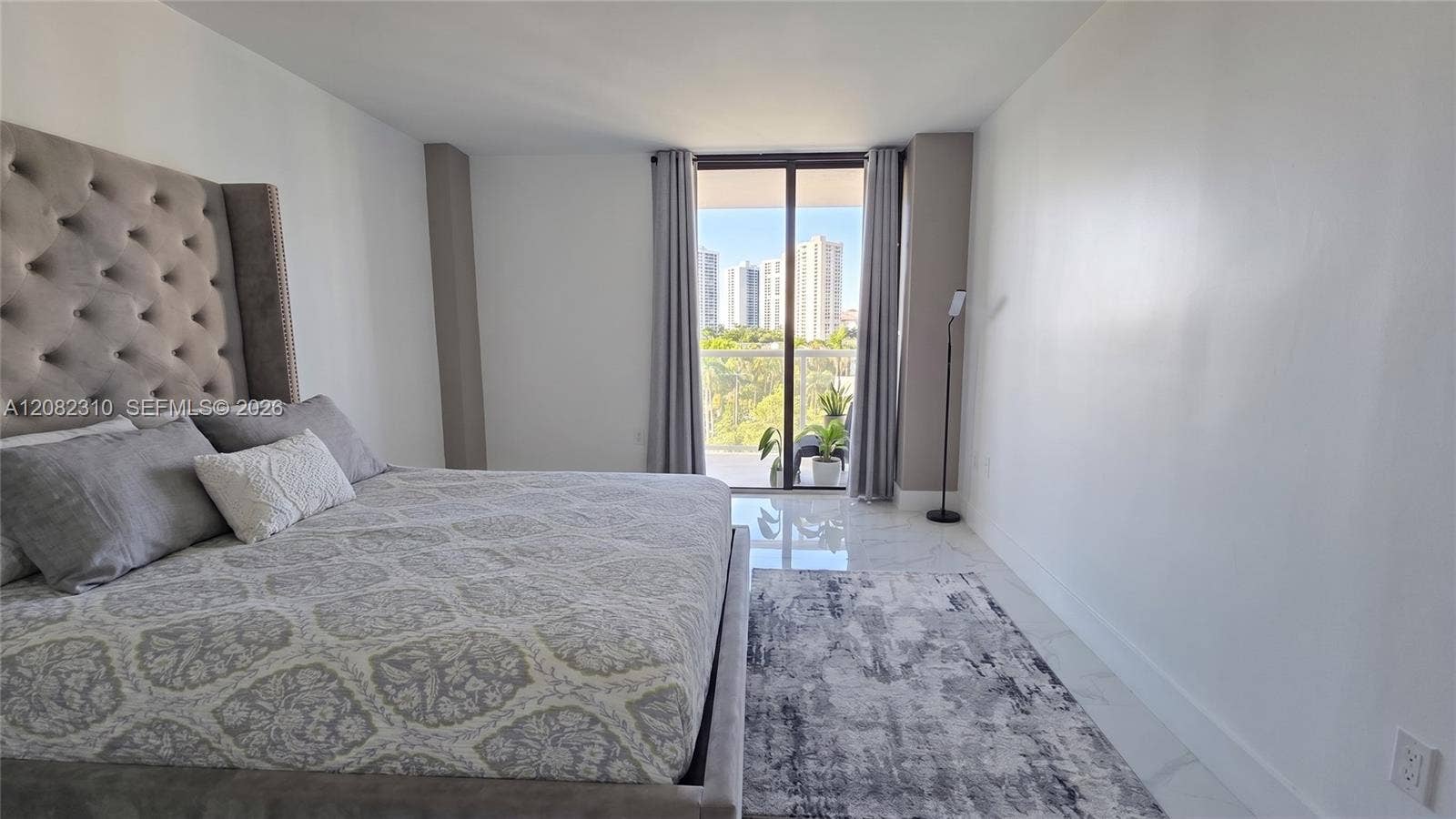 3701 N Country Club Drive, #701, Aventura, FL 33180 Photo 4