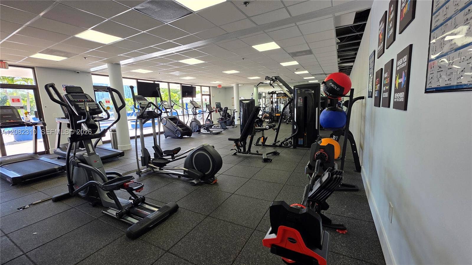 3701 N Country Club Drive, #701, Aventura, FL 33180 Photo 12