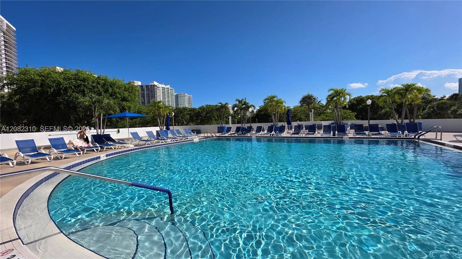 3701 N Country Club Drive, #701, Aventura, FL 33180 Photo 13