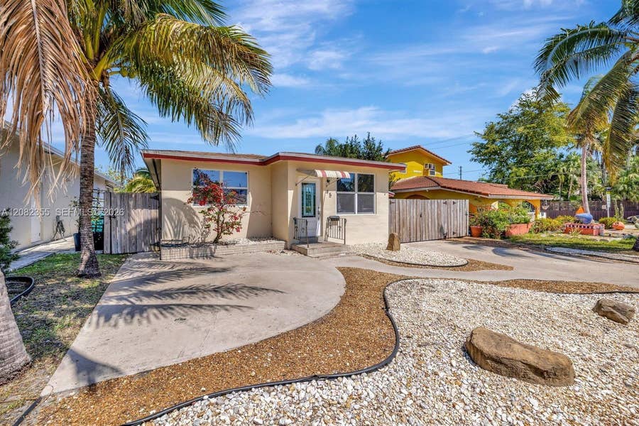 Property photo for 45 SE 14th Street, #1, Dania Beach, FL